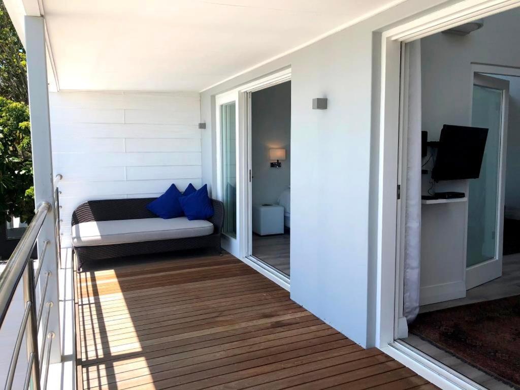Camps Bay Loft With Stunning Mountain And Ocean Views Cidade Do Cabo Exterior foto